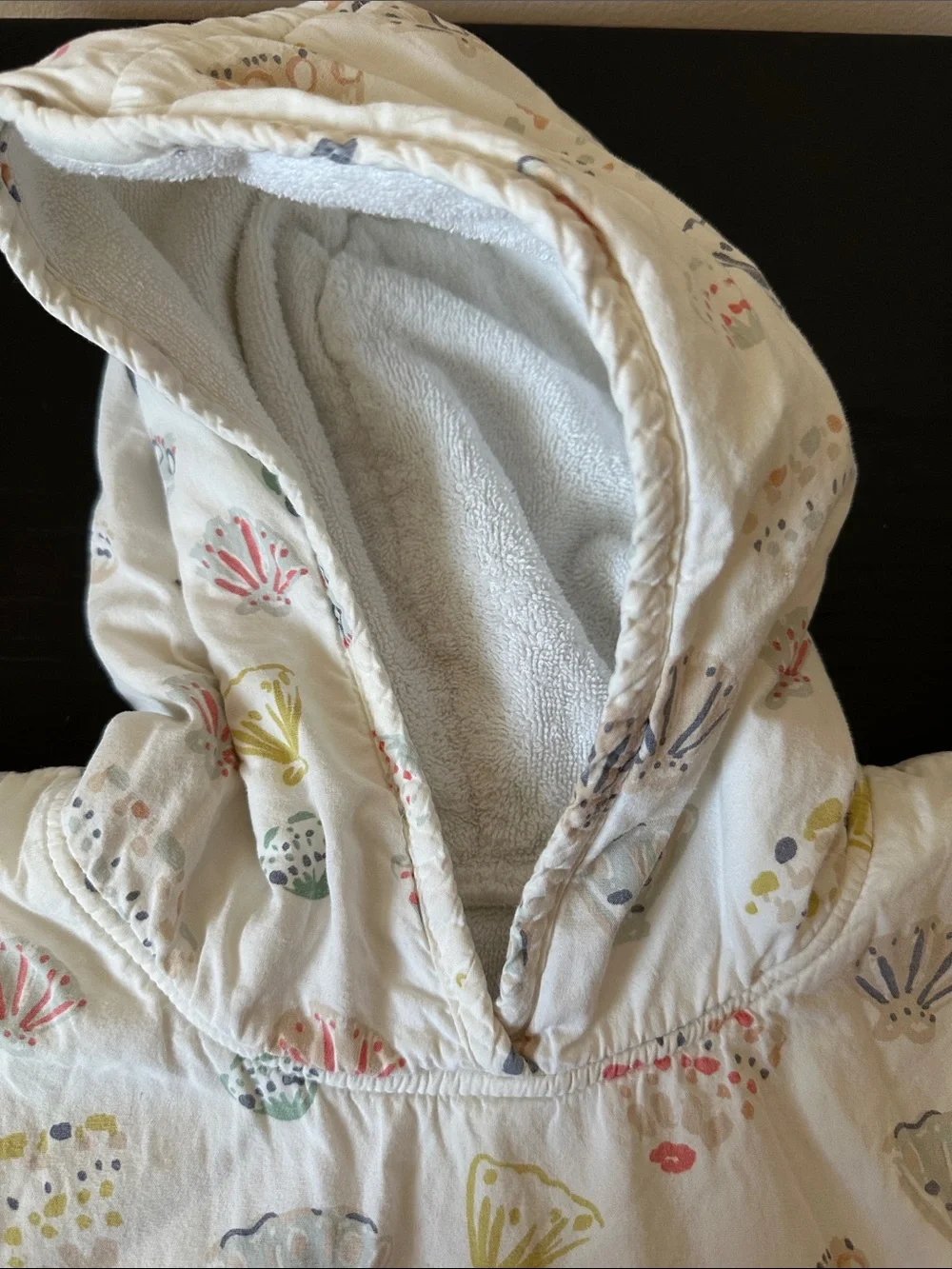 Pehr Hooded Poncho Towel Seashells 2-3T